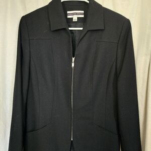 Amanda Smith Women's Elegant Black Blazer